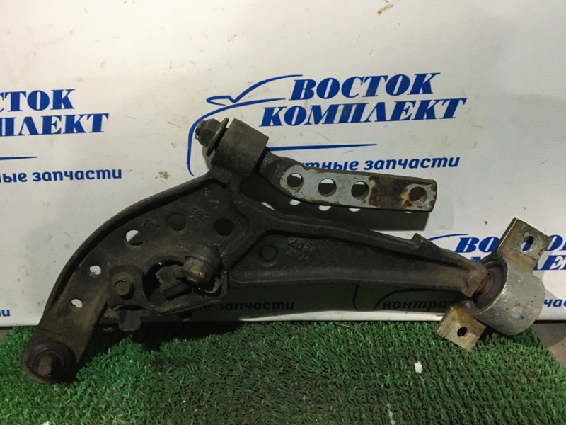 Рычаг подвески Nissan Serena PC24 SR20DE перед лев