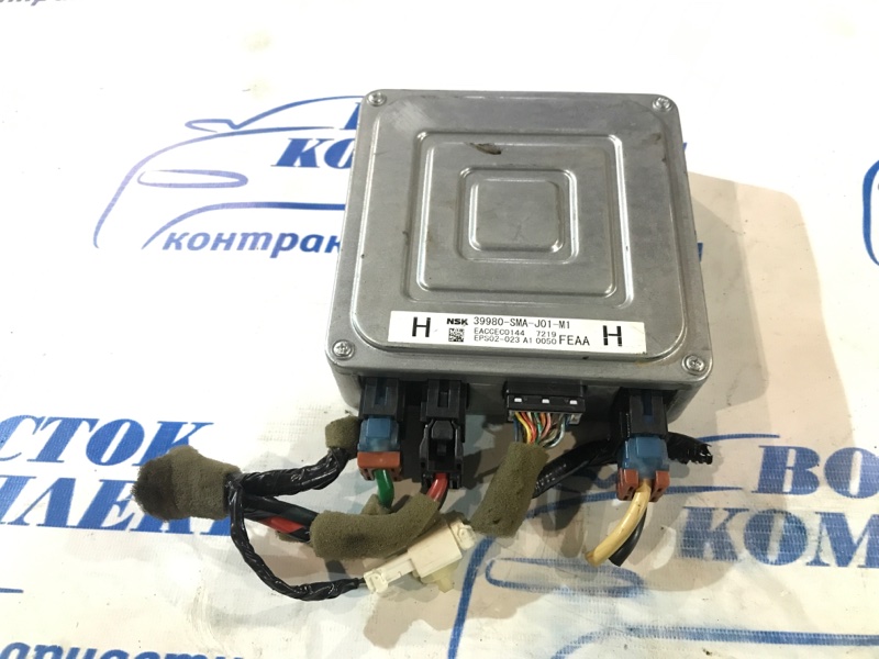 Блок управления рулевой рейкой Honda Stream RN6 R18A