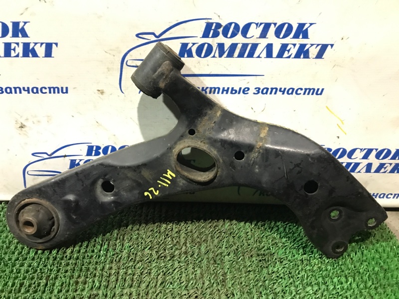 Рычаг подвески Toyota Estima ACR50W 2AZ-FE перед прав