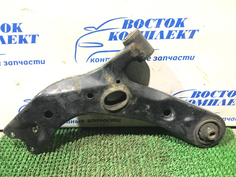 Рычаг подвески Toyota Estima ACR50W 2AZ-FE перед лев