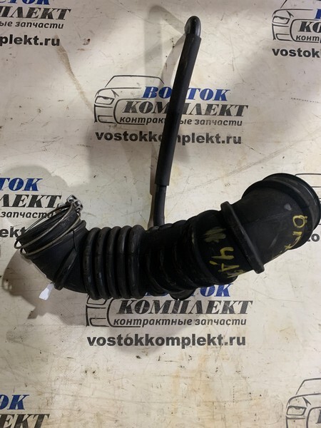 Патрубок воздушного фильтра Mitsubishi Colt Plus 2006 Z24W 4A91