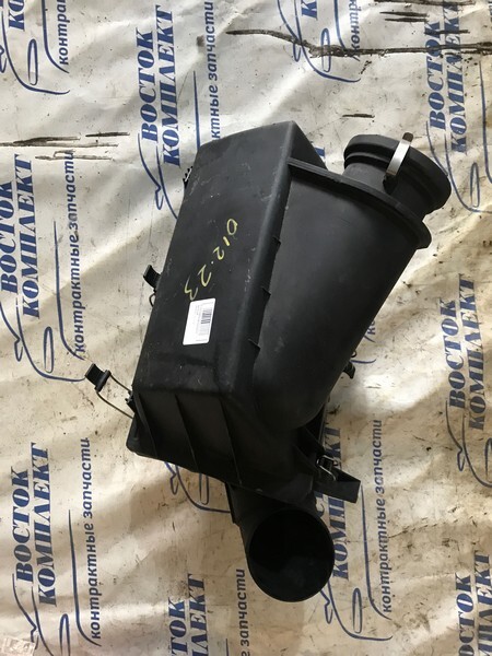 Корпус воздушного фильтра Mercedes-Benz E320 1999 WDB2100652B026605 112.941