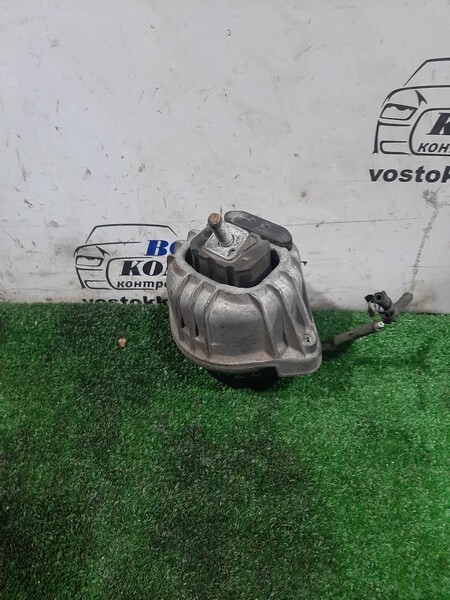 Подушка двигателя BMW 320i 2010 E91 N43B20 прав