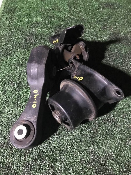 Подушка двигателя Honda Freed GB3 L15A лев