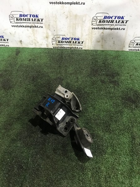Подушка двигателя Nissan March AK12 CR12DE прав