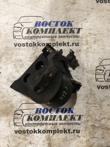 Подушка двигателя Nissan Serena 2003 TC24 QR20DE прав