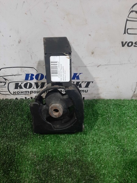 Подушка двигателя Toyota Wish 2004 ZNE10G 1ZZ-FE перед
