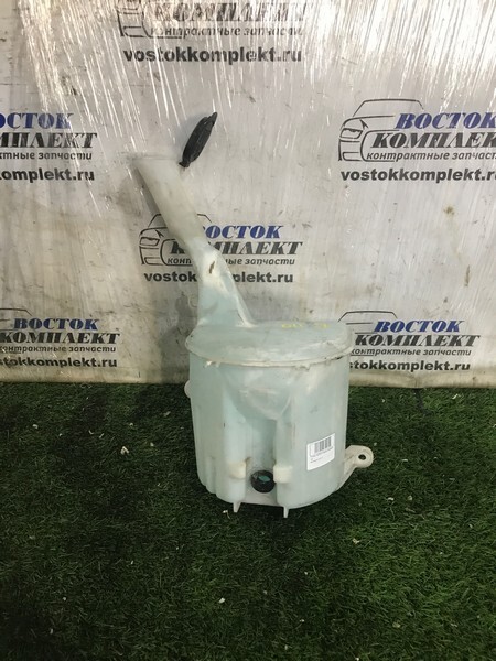 Бачок омывателя Toyota Probox NCP51V 1NZ-FE
