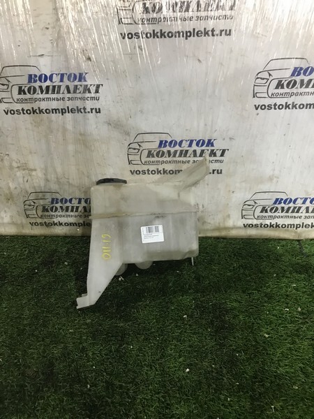 Бачок омывателя Toyota Townace Noah CR50G 3C-T