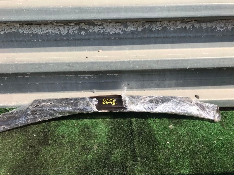 Ветровик Nissan AD VY12 HR15DE