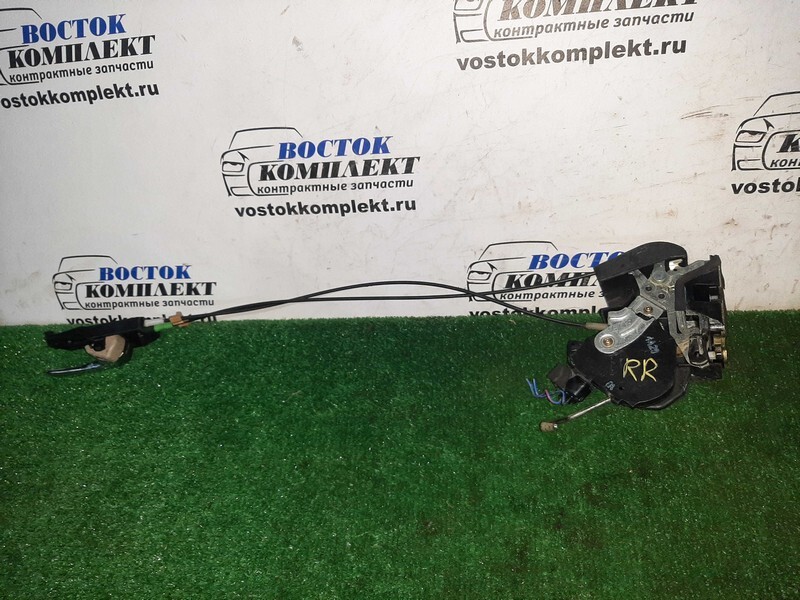 Замок дверной Toyota Gaia 2004 ACM10G 1AZ-FSE зад прав