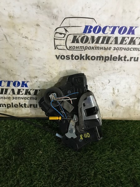 Замок дверной Toyota Wish ZNE14G 1ZZ-FE перед прав