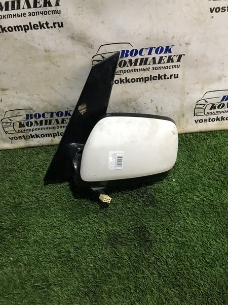 Зеркало боковое Toyota Ipsum ACM21W 2AZ-FE лев