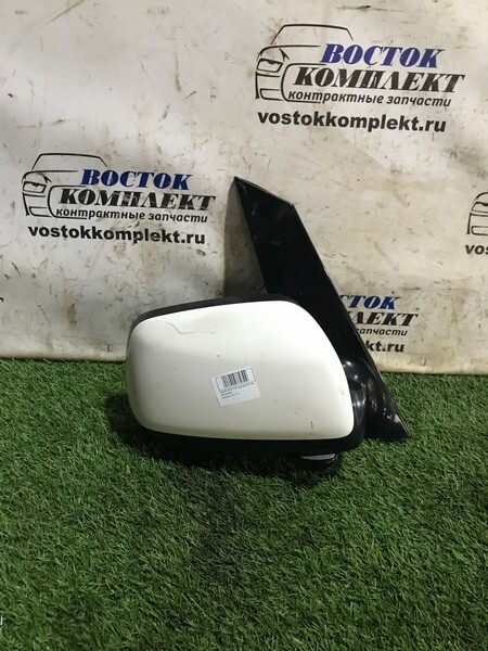 Зеркало боковое Toyota Ipsum ACM21W 2AZ-FE прав