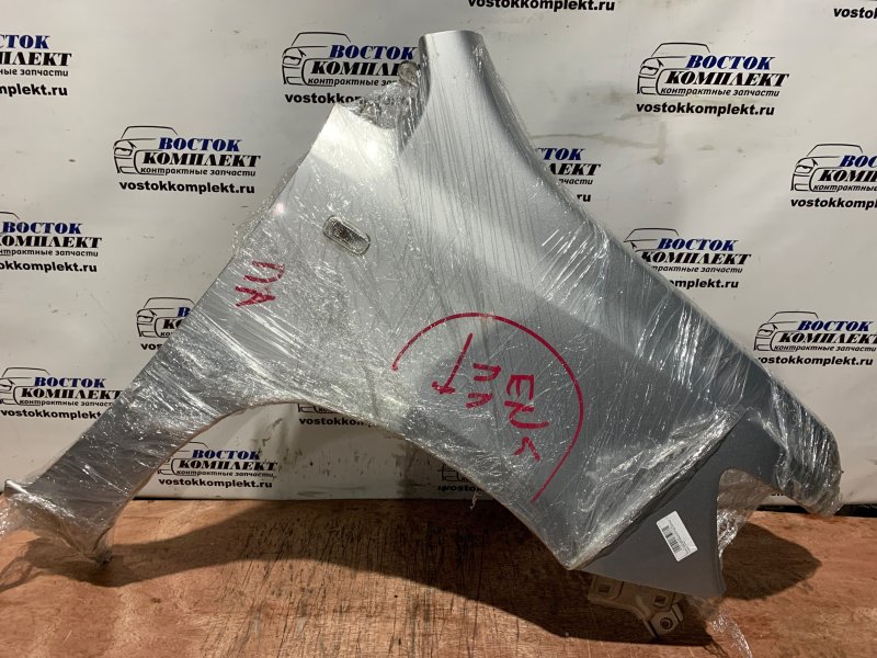 Крыло Honda Mobilio Spike GK2 L15A перед прав