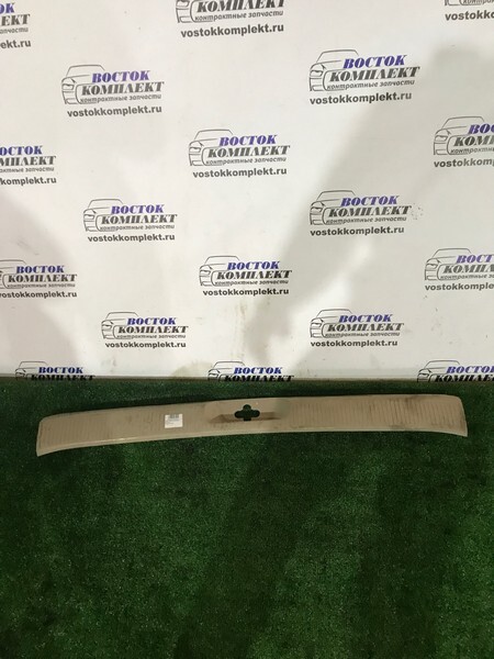 Накладка багажника Toyota Alphard 2005 MNH10W 1MZ-FE