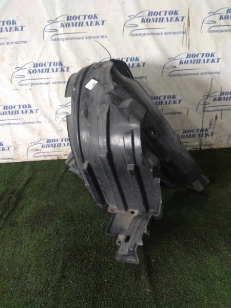 Подкрылок Suzuki Solio MA15S K12B перед прав