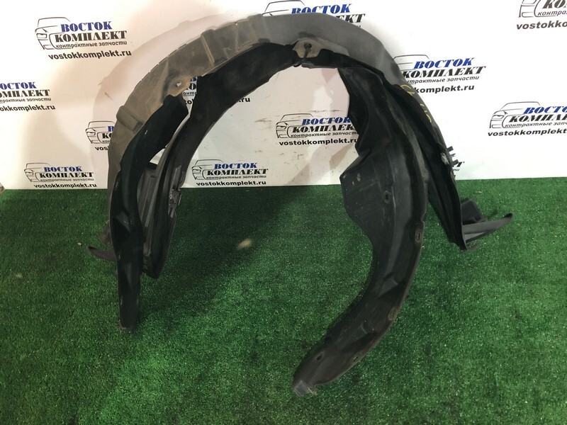 Подкрылок Toyota Passo 2010 KGC30 1KR-FE перед прав