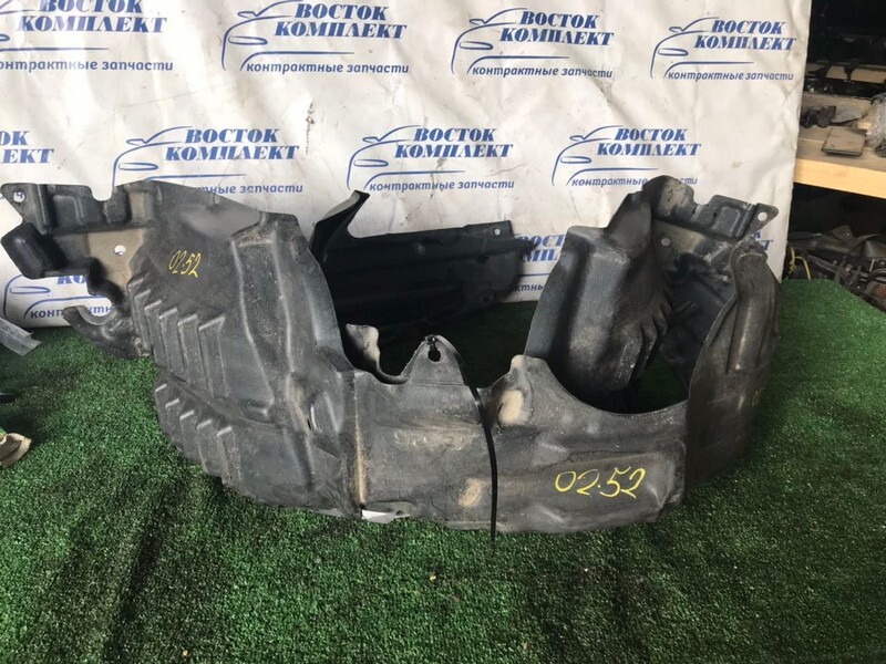 Подкрылок Toyota Porte NNP11 1NZ-FE перед прав