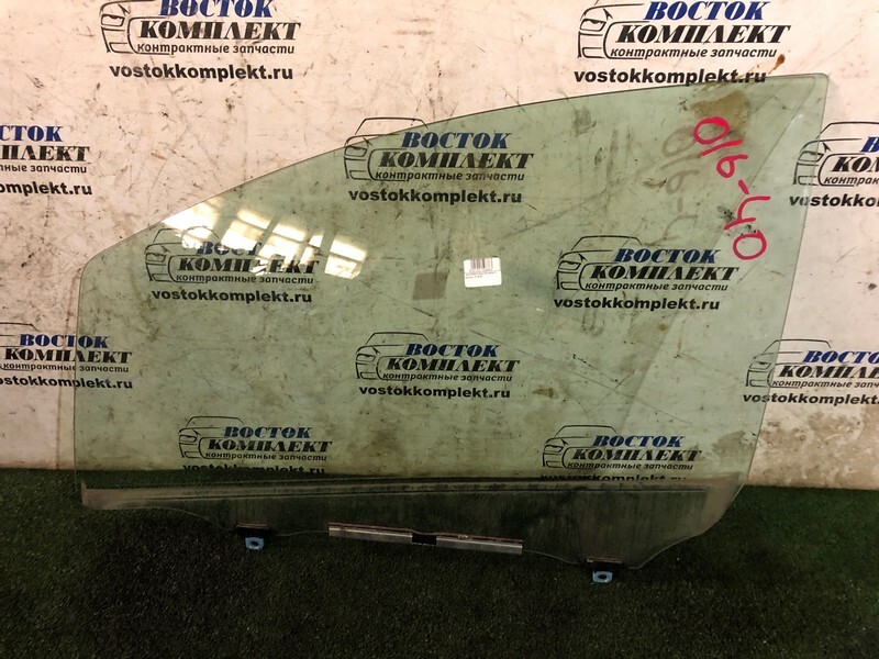 Стекло боковое Toyota Vitz KSP90 1KR-FE перед лев