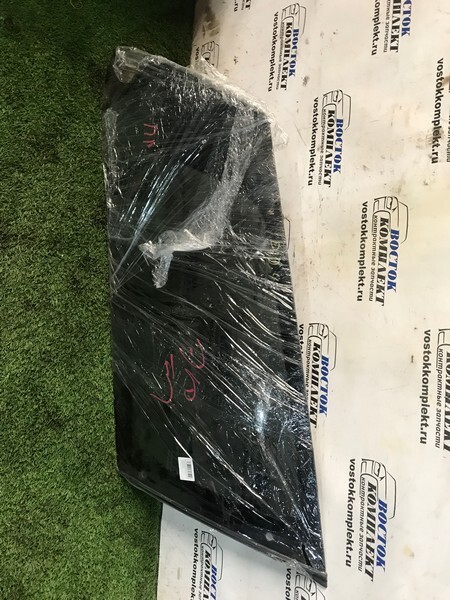 Стекло собачника Toyota Estima AHR10W 2AZ-FXE прав