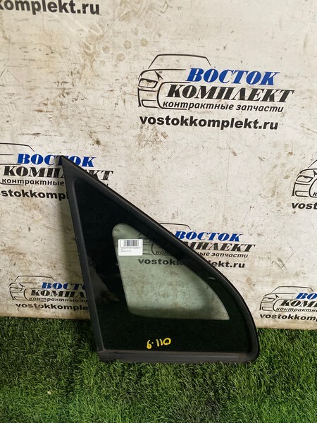 Форточка дверная Nissan Serena C25 MR20DE перед прав