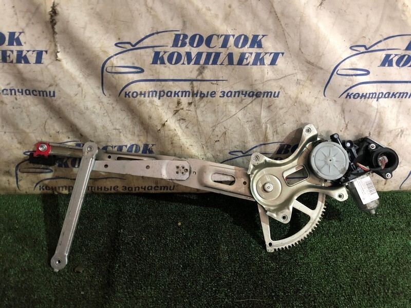 Стеклоподъемник Toyota Ractis NCP105 1NZ-FE перед прав