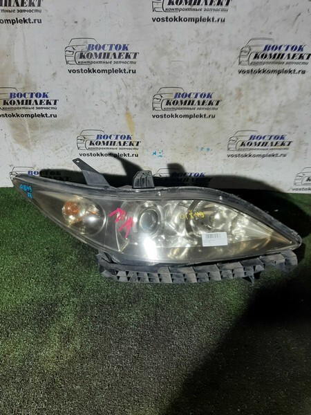 Фара Honda Elysion 2005 RR1 K24A перед прав