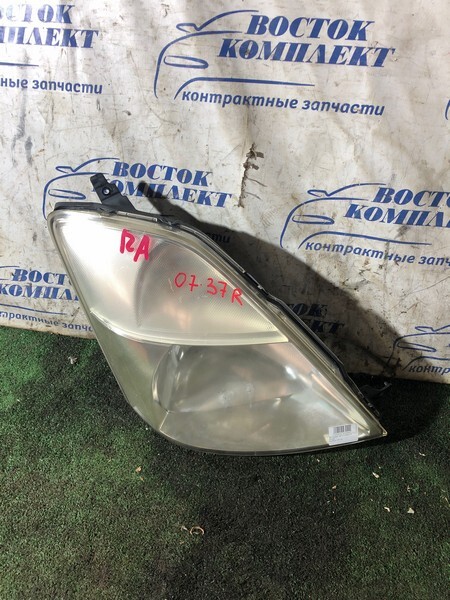 Фара Suzuki MR Wagon MF21S K6A перед прав