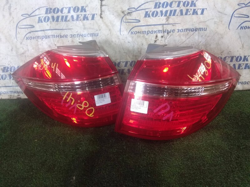 Фонарь стоп-сигнала Honda Elysion RR5 J35A лев