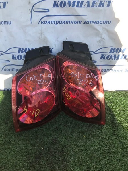 Фонарь стоп-сигнала Mitsubishi Colt Plus Z23W 4A91 прав