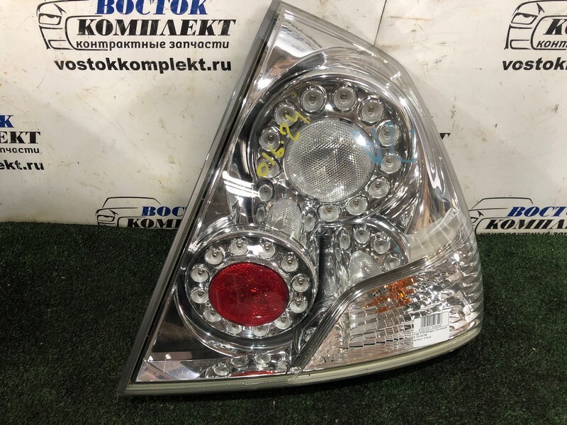 Фонарь стоп-сигнала Nissan Fuga PY50 VQ35DE прав