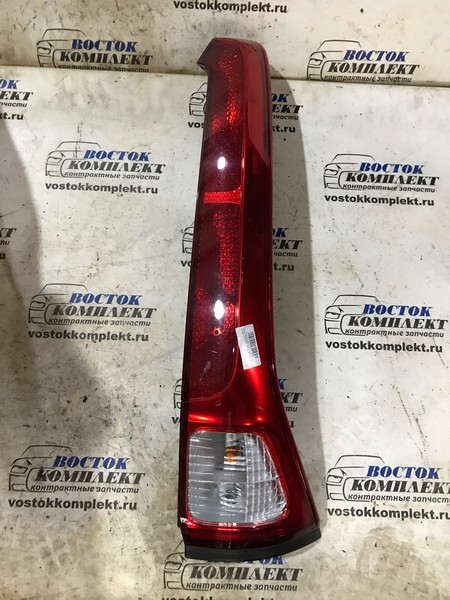 Фонарь стоп-сигнала Nissan Serena 2005 C25 MR20DE прав