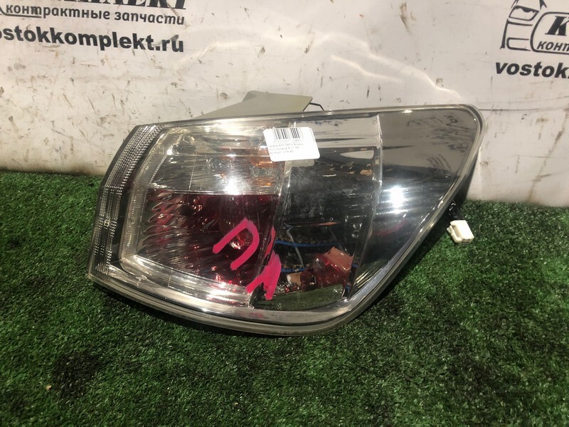 Фонарь стоп-сигнала Toyota Caldina 2006 AZT246W 1AZ-FSE прав