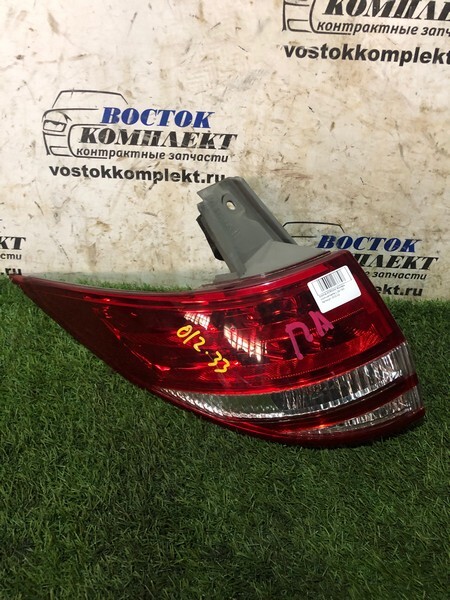 Фонарь стоп-сигнала Toyota Estima ACR50W 2AZ-FE лев