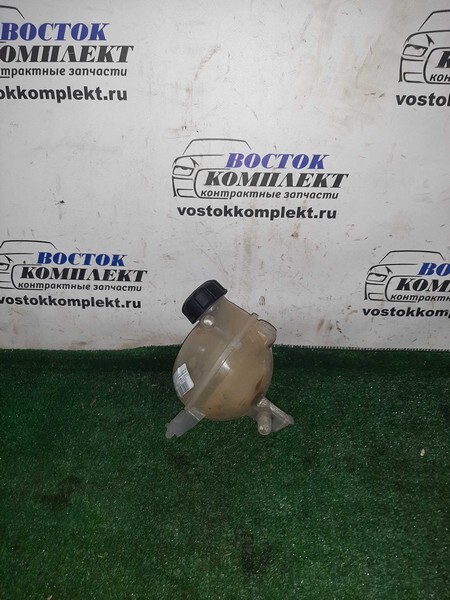 Бачок расширительный Citroen C3 2013 A51 EP6C