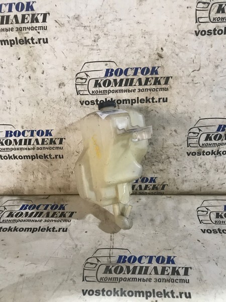 Бачок расширительный Nissan Serena 2005 C25 MR20DE