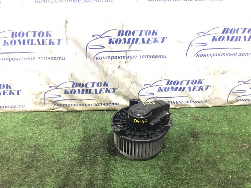 Вентилятор печки Toyota Estima ACR55W 2AZ-FE