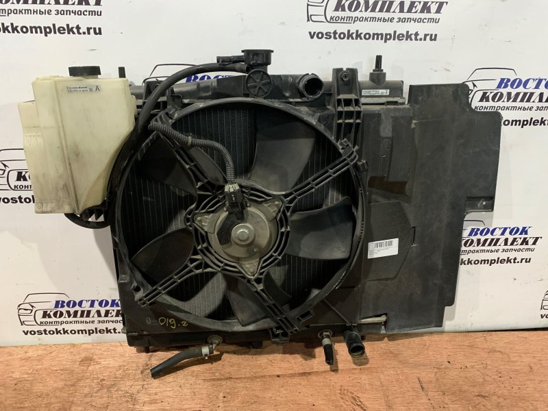 Радиатор двигателя Nissan March AK12 CR12DE