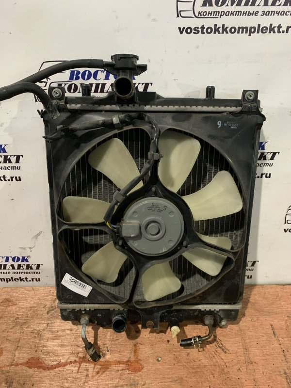 Радиатор двигателя Suzuki Chevrolet Cruze HR52S M13A