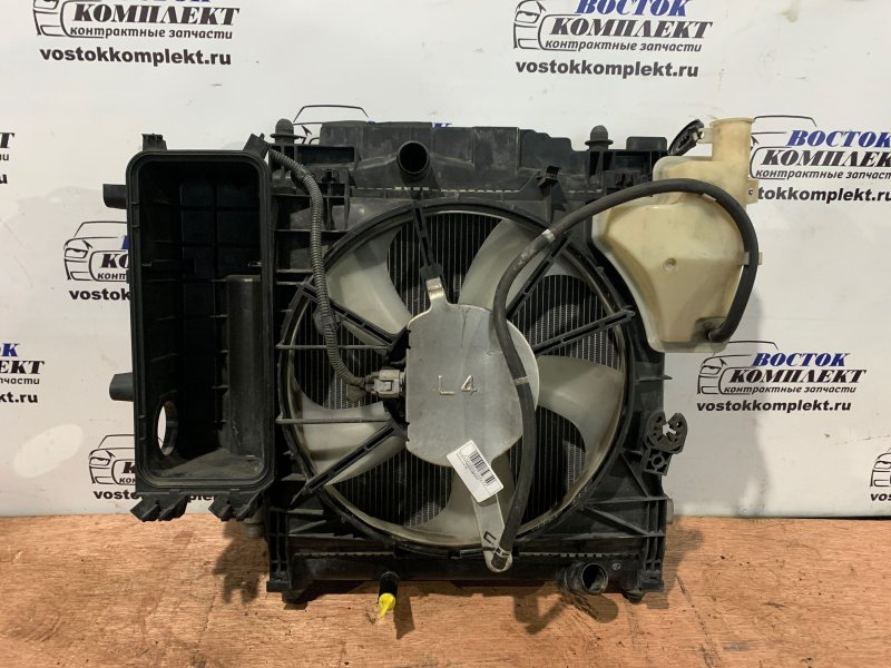 Радиатор двигателя Toyota IQ 2012 NGJ10 1NR-FE