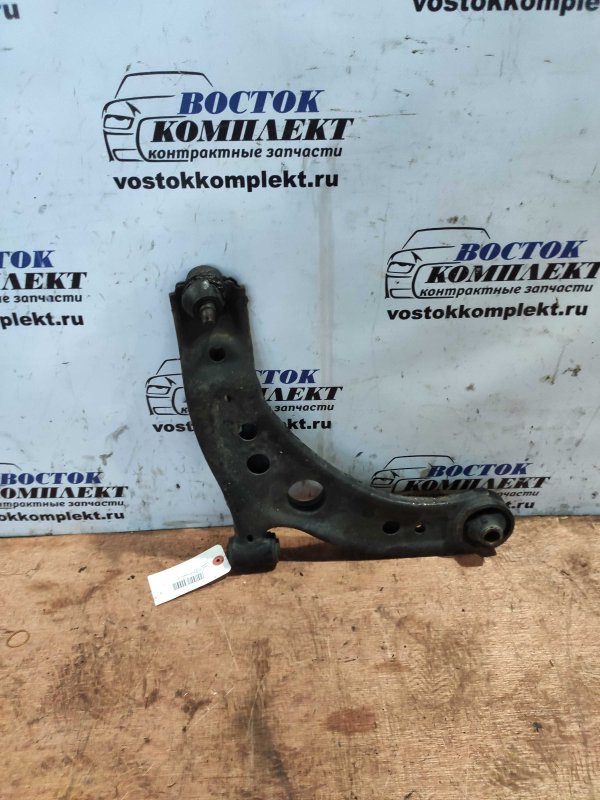 Рычаг подвески Toyota Passo 2011 KGC30 1KR-FE перед прав