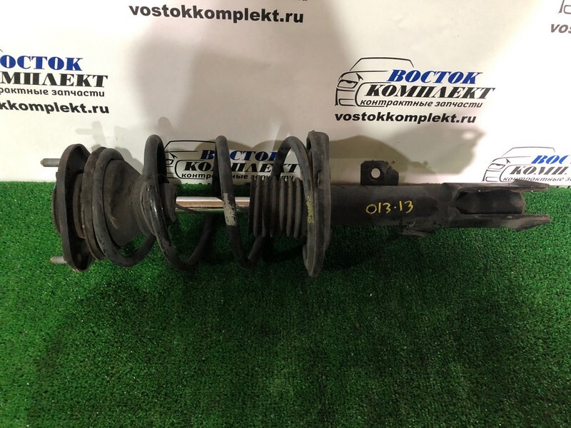 Стойка подвески Toyota Isis 2007 ANM10W 1AZ-FSE перед лев