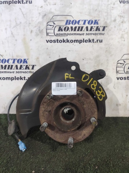 Ступица Nissan Serena TC24 QR20DE перед лев