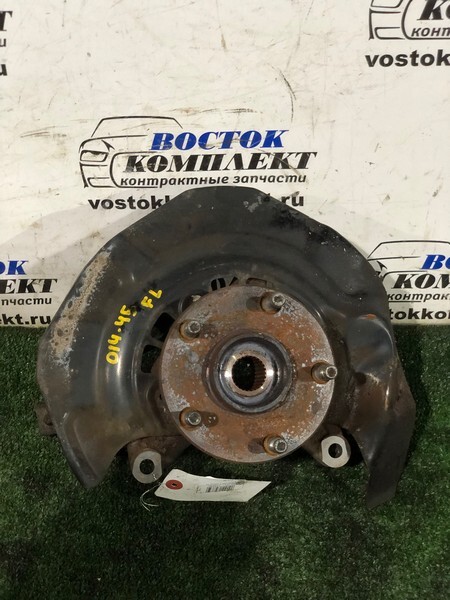 Ступица Toyota Alphard ANH10W 2AZ-FE перед лев