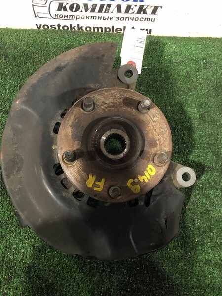 Ступица Toyota Estima 2003 ACR30W 2AZ-FE перед прав