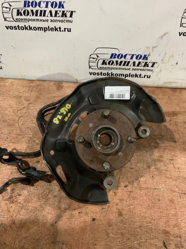 Ступица Toyota IQ 2012 NGJ10 1NR-FE перед прав