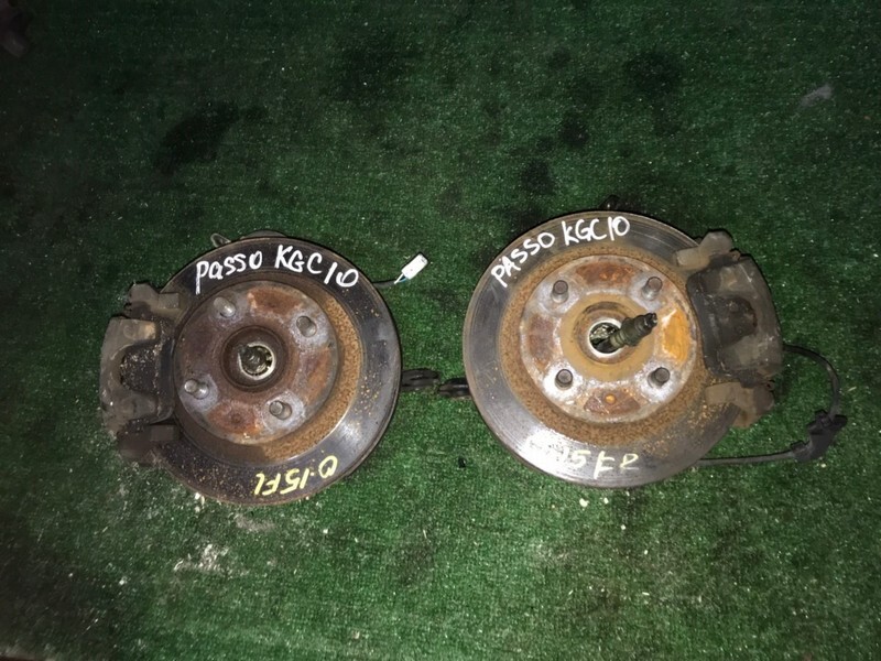 Ступица Toyota Passo KGC10 1KR-FE перед лев