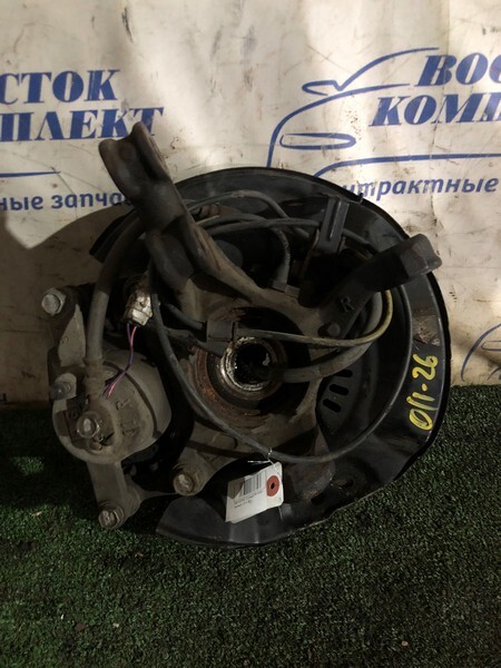 Ступица Toyota Vitz NCP95 2NZ-FE перед прав