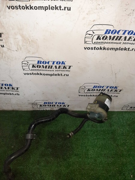 Бачок гидроусилителя Toyota Voxy 2005 AZR65G 1AZ-FSE